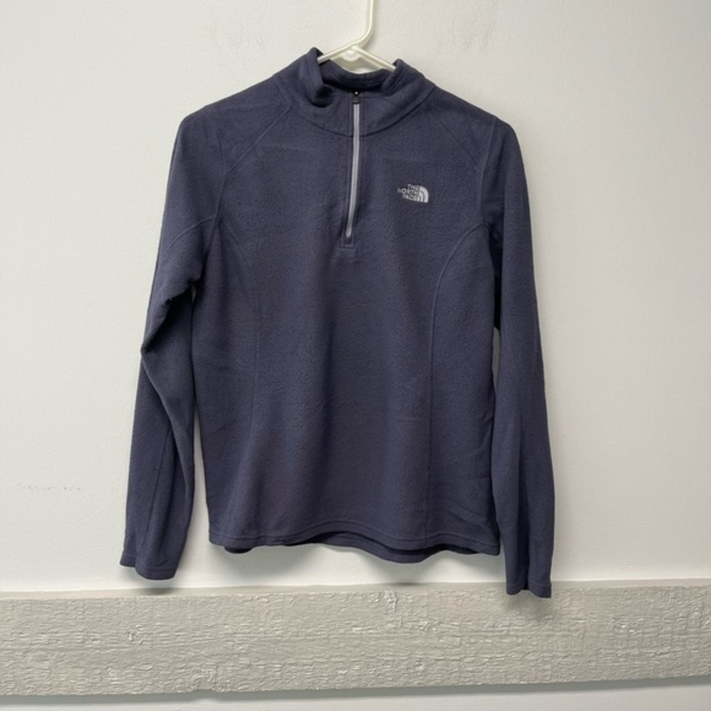 Woman’s The North Face Fleece Top M